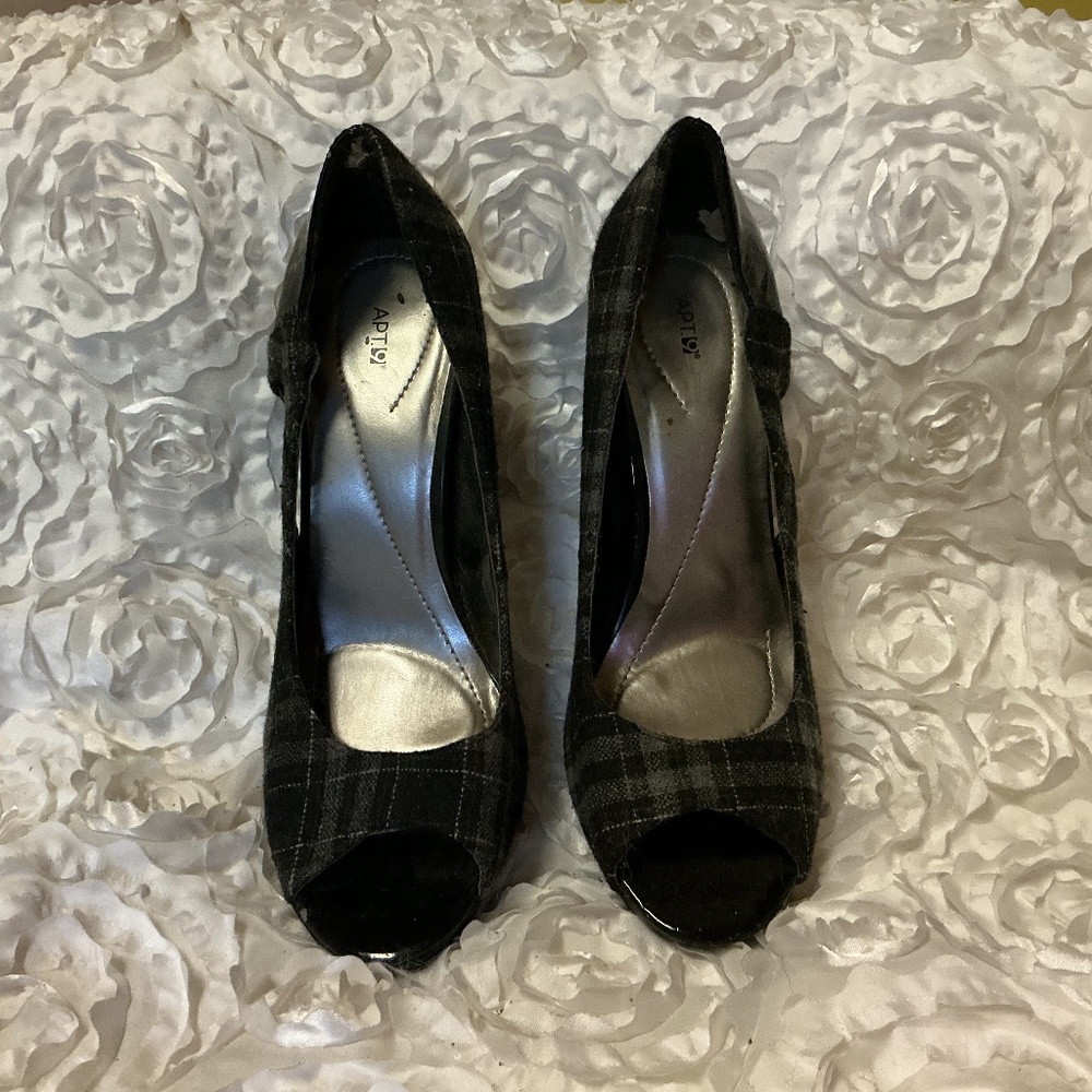 Womens heels